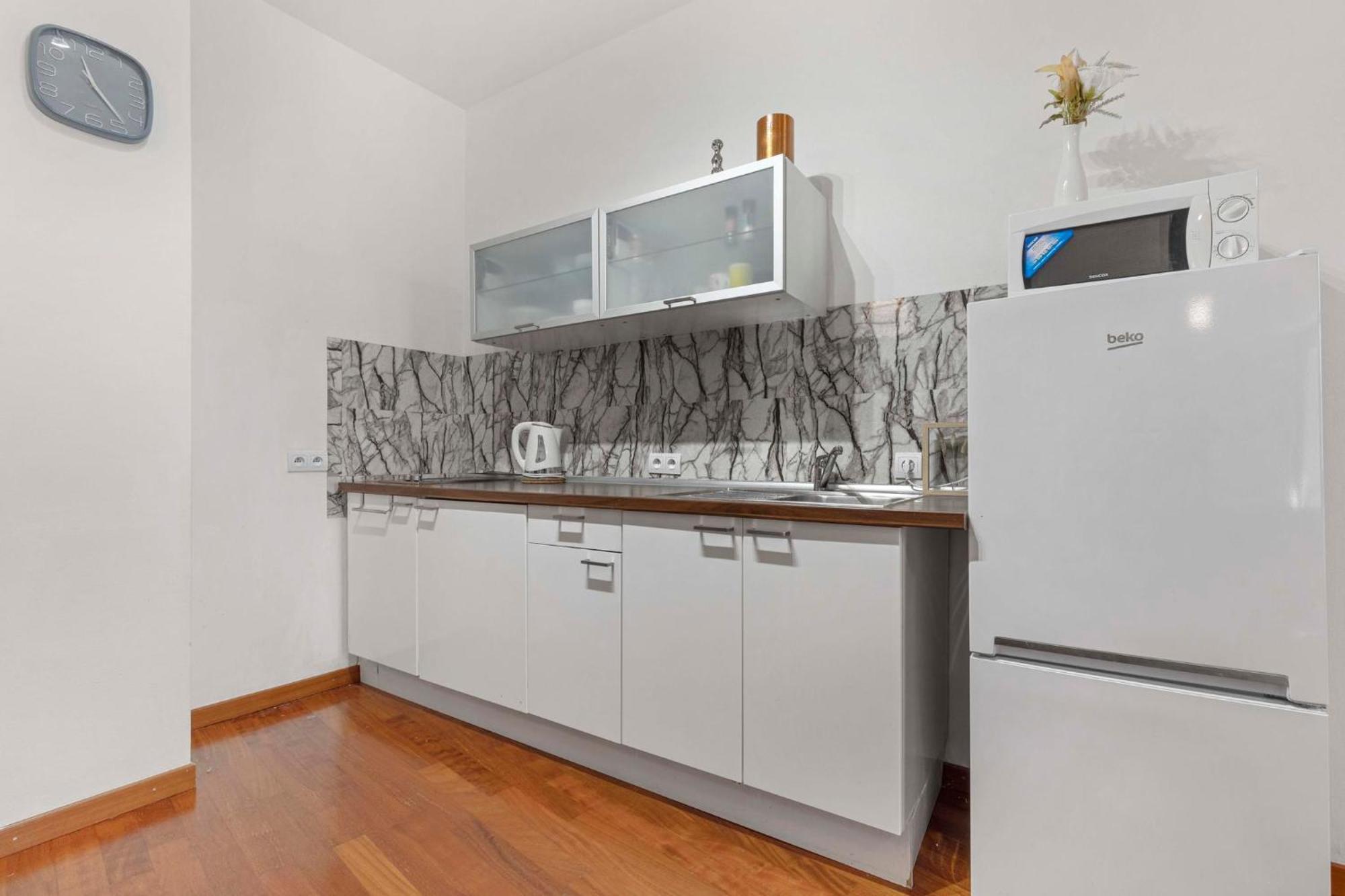Charming Apartment In The Heart Of Bratislava Exterior foto